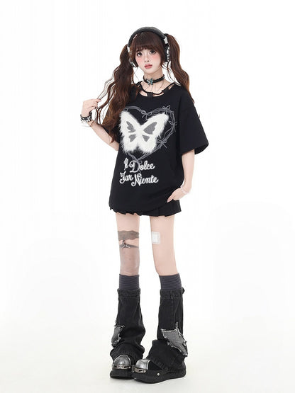 豪華な蝶のアップリケ、蝶のネックライン、ブラックデザイン、ビタースイートTシャツ