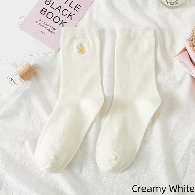 White/Black/Creamy Embroidery Cute White Cotton Sakura Socks
