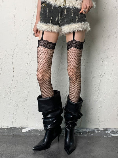 赤黒トリムのY2Kサスペンダータイツ（赤/黒ライン入り）