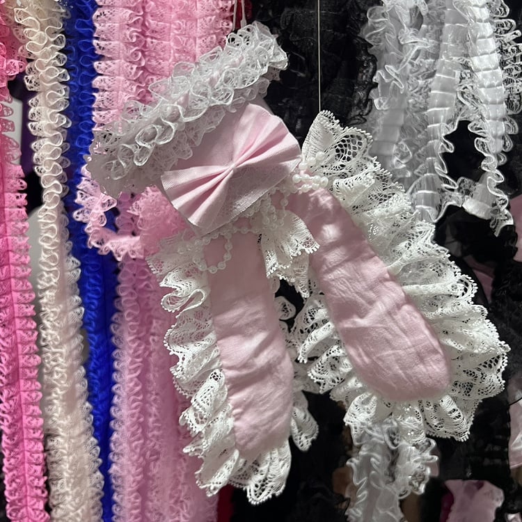 Ohrbesatz Spitze Pink mit Perlen Punk Lolita Kopfschmuck Kaninchen