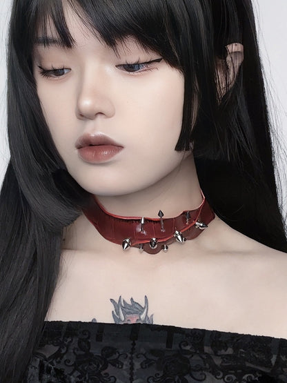 PU Punk Rivet Decorated Choker Red