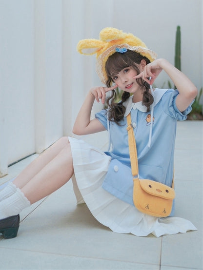 Hellblaues Top mit Puffärmeln und Peter-Pan-Kragen von Little Chicken