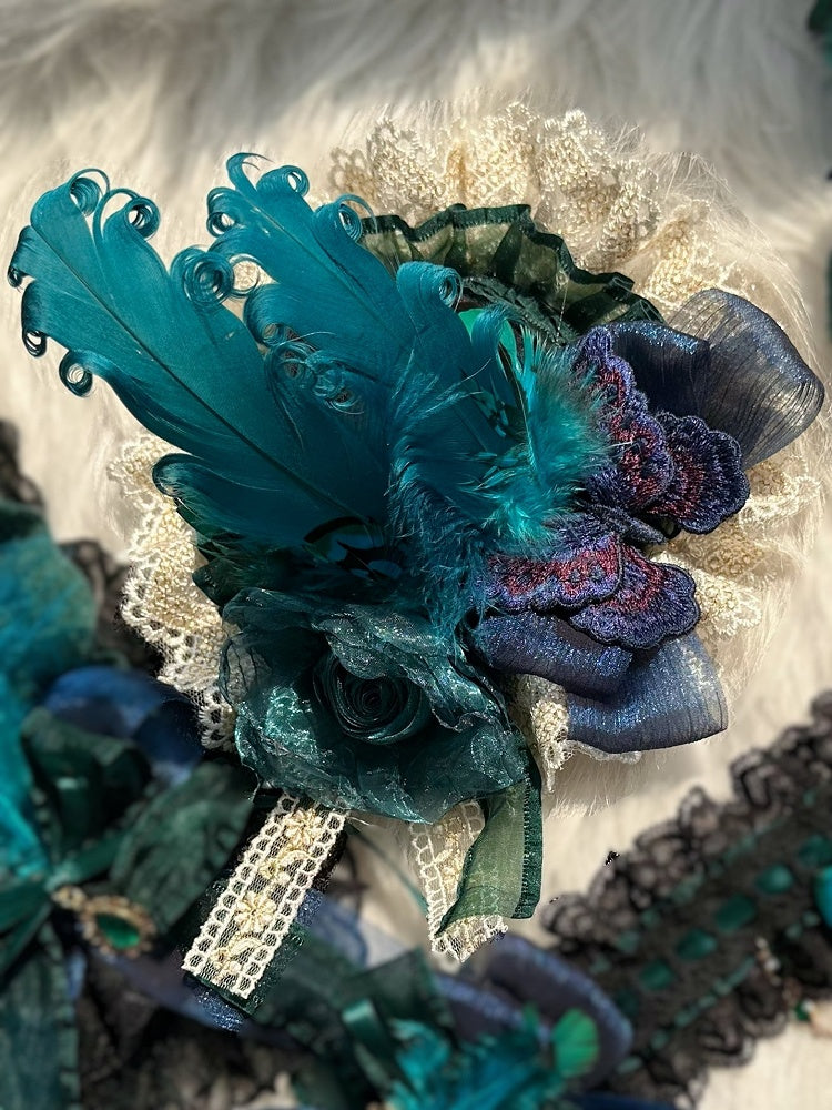 Green Butterfly Lace Trim Black/White Feather Peacock Mini Hat