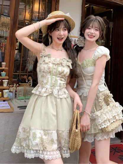 アプリコットのスウィートハートネックラインのパフスリーブのスイートトップス