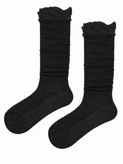 Minimalist Ruffled Calf Socks - ModaSwings