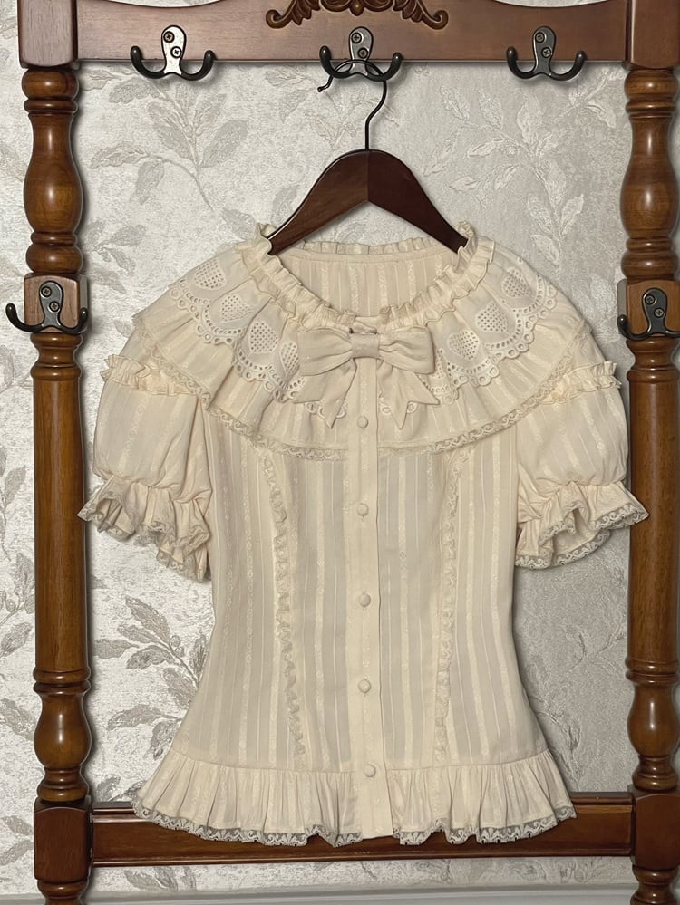 Short Sleeves Ruffle Beige Neckline Blouse Puff