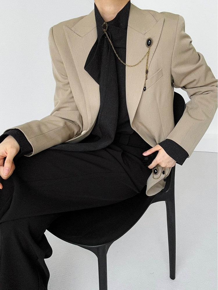 Vintage Notched Blazer with Slim-fitting Khaki Ouji Unisex Lolita Collar