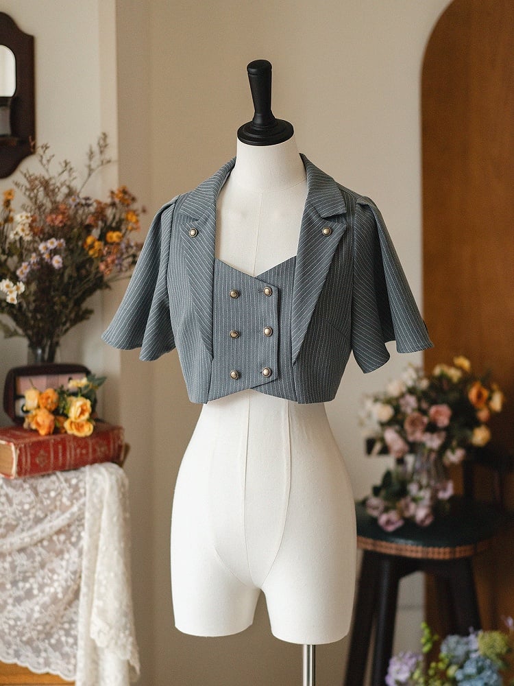 ライトダスティブルーのブレザーカラーのレトロファッションクロップドトップ