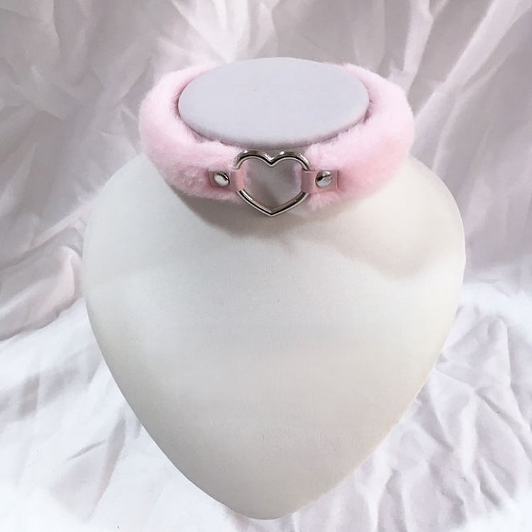Accent with Plush Choker Colors 3 Heart-shaped
