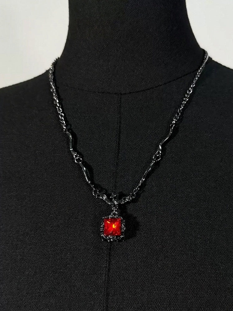 Ebony Chain Necklace with Ruby Crystal Pendant - YSHXS