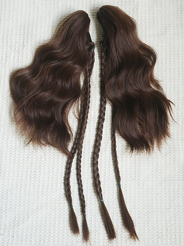 Karamellfarbene Bob-Kurzperücke mit Pony + doppelt gewelltem Pferdeschwanz und Krallenclips