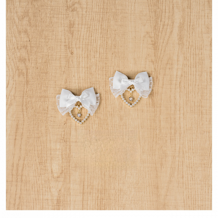 Charm Bowknot Hairclips Jirai Kei White with Beaded Moon/Heart