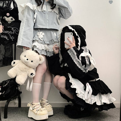 ブルージライケイテックウェアのキュートなキティ柄ティアードフリルスカート