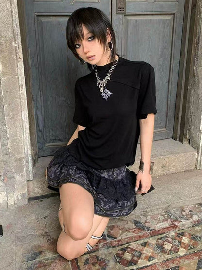 Unisex Black Cross-Collar Short-Sleeve Knitwear - DETW OnLine