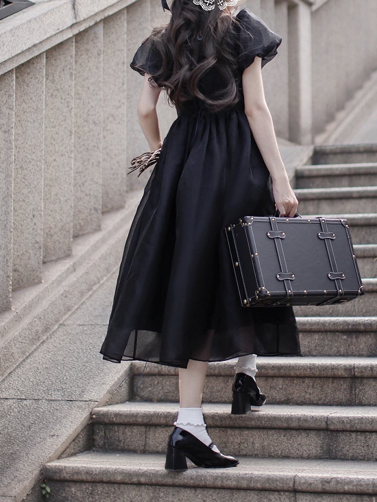 Kleid mit Stäbchen, Puffärmeln, hoher Taille, elegant, schwarze Ärmel