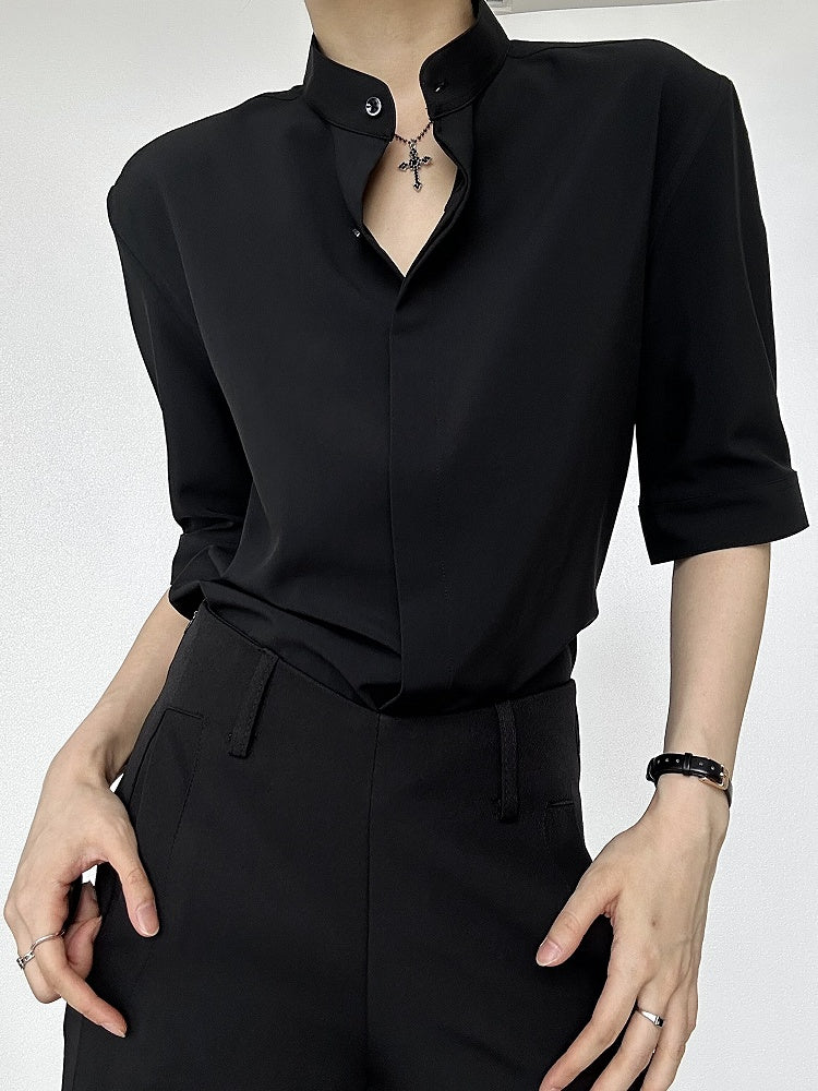 Ouji Lolita Black Unisex Short Sleeve Shirt with Straight Cut & Button-Down Front