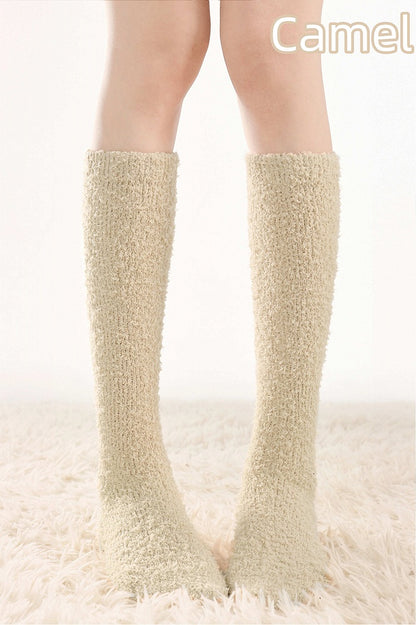 Calf 6-Color Fuzzy Socks Solid