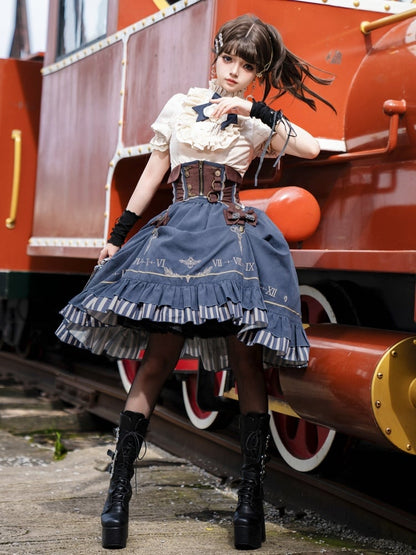 Aprikosenfarbenes Hemd mit Rüschenausschnitt + brauner Korsettgürtel + blauer Rock Steampunk Lolita Set