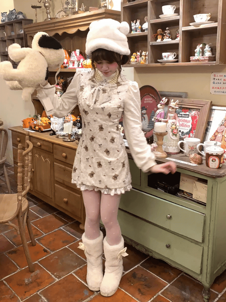 Vintage Sleeve Trim Bear Adorable Long Beige Dress Lace Print with