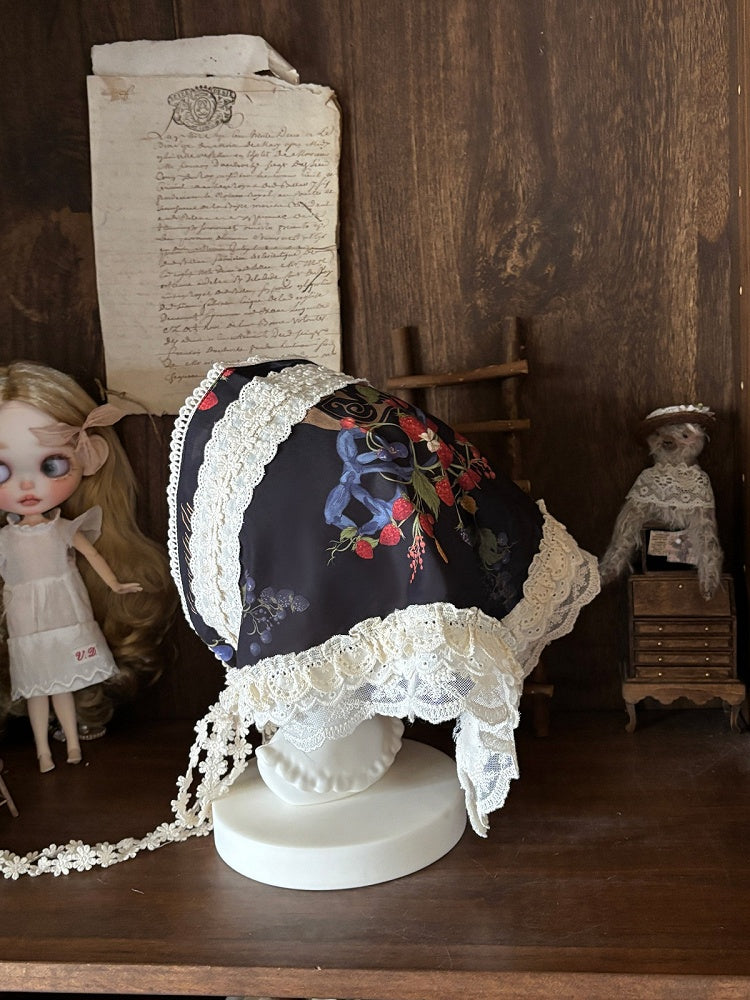 Berry-Themed Triangle Scarf in Four Summer Shades - Zoncel