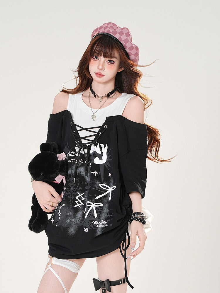 Schwarz/Graues T-Shirt mit Kerzenständer-Print und Schnürung vorne