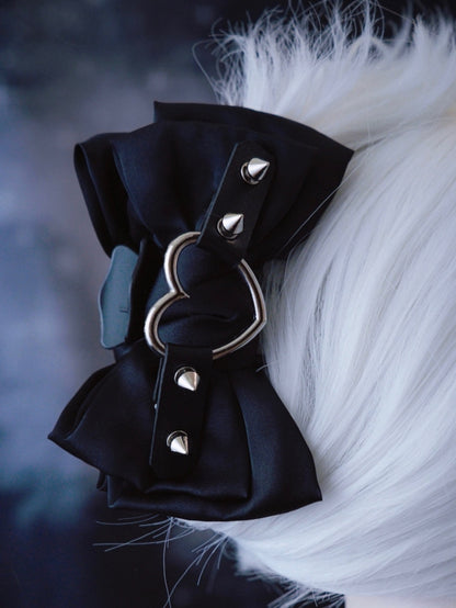 Black Buckle Heart With Claw Gothic Clip Bowknot