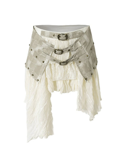 Asymmetrischer beiger Punkrock mit PU-Nietendetail