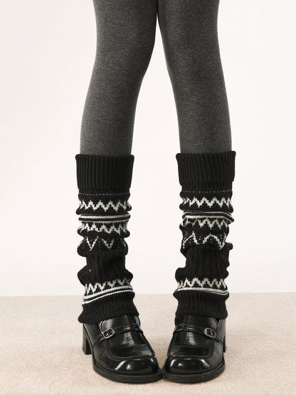 Creamy Pattern Geometric Retro Knitted Striped White/Dark Leg Warmers Gray/Black