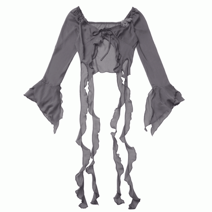 カスケードフリルアクセントのチャイナドレス、花柄ブローチ付きシフォントップス、グレー