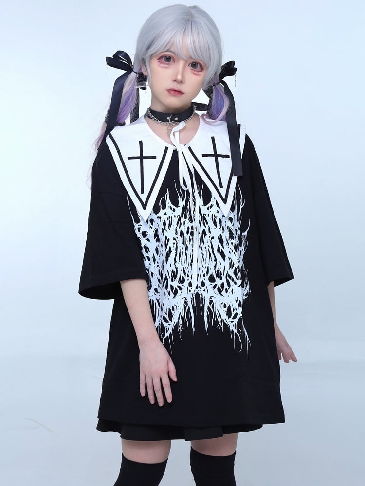 Round Kei Black Neck Jirai Butterfly T-shirt Print