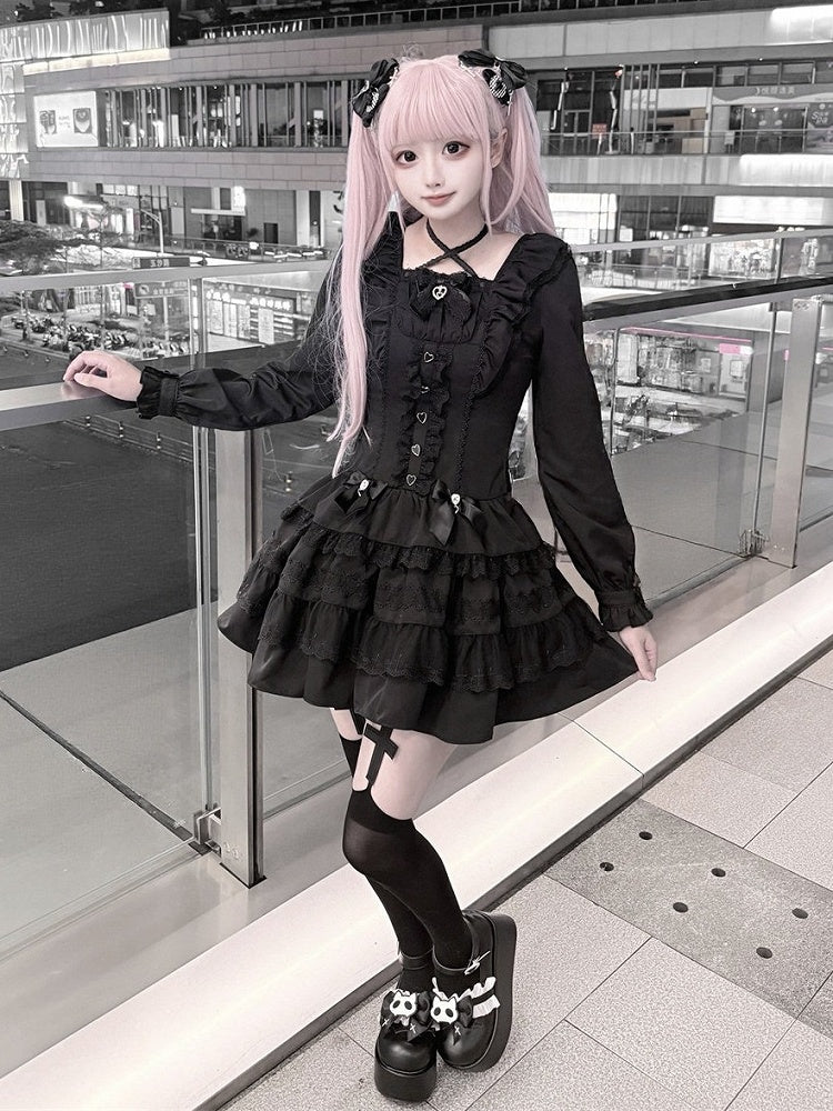 Jirai Kei Pure Black Halter-Neck Tiered Ruffle Dress with Bow Accents & Long Sleeves - Puppet Bombs