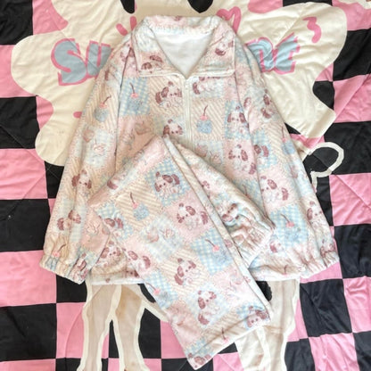 Dicker Pyjama-Satz mit buntem Patchwork-Print