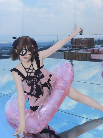 Badeanzug mit Schnürung und Schleifendetails