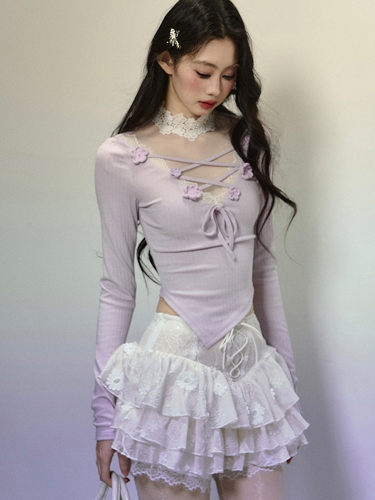 Lila Illusionsausschnitt Überkreuzte Träger Oberteil mit Blumenverzierung Asymmetrischer Saum