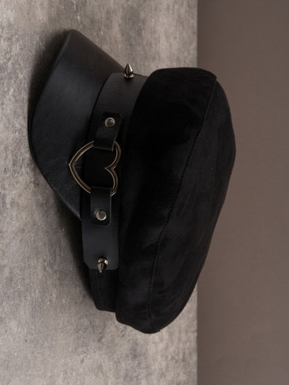 Gothic Details Heart Ring Black Studs Hat Beret