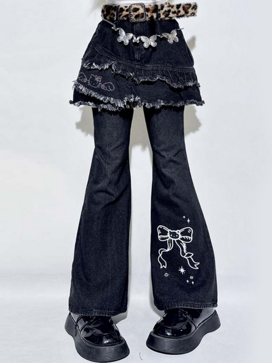 Schwarze Schlaghose mit Schleife und Used-Look