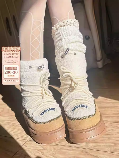 キャメルヒールのプラッシュプラットフォームブーツ