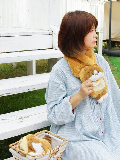 Süßer Katzen-Plüschschal in Braun