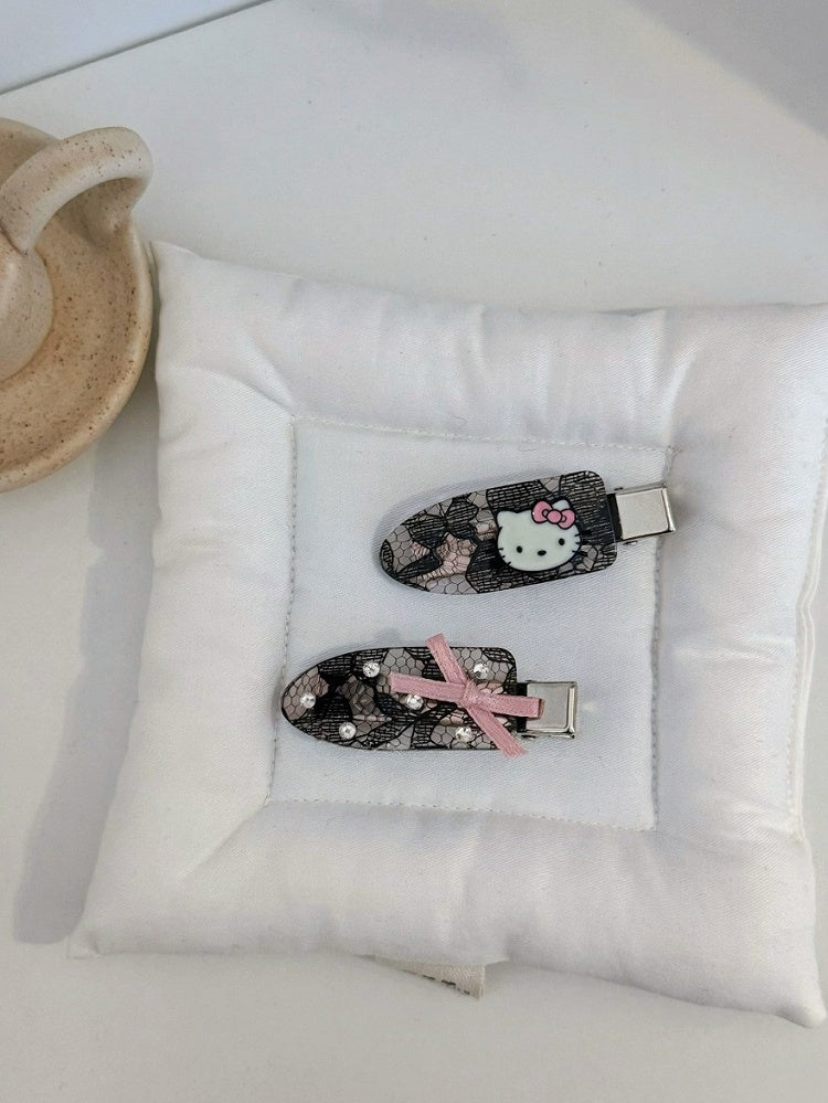 2-Color Hairclip with Cat and Bow Decorations - IVONA boutique