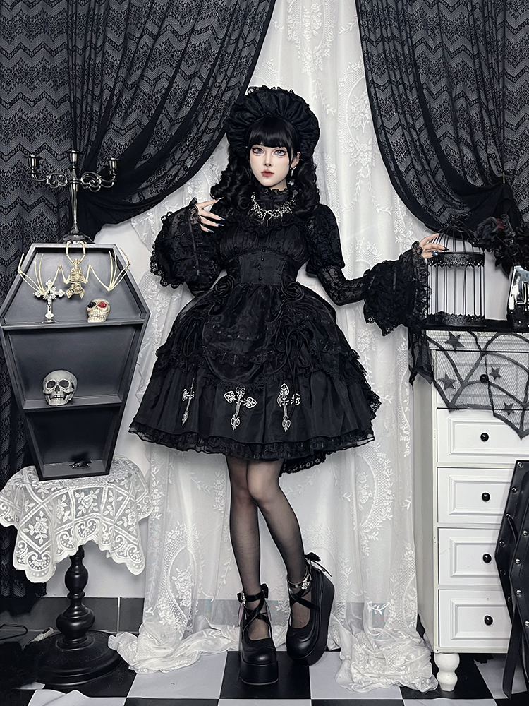 Gothic Lolita Kuro Black Floral Lace Blouse