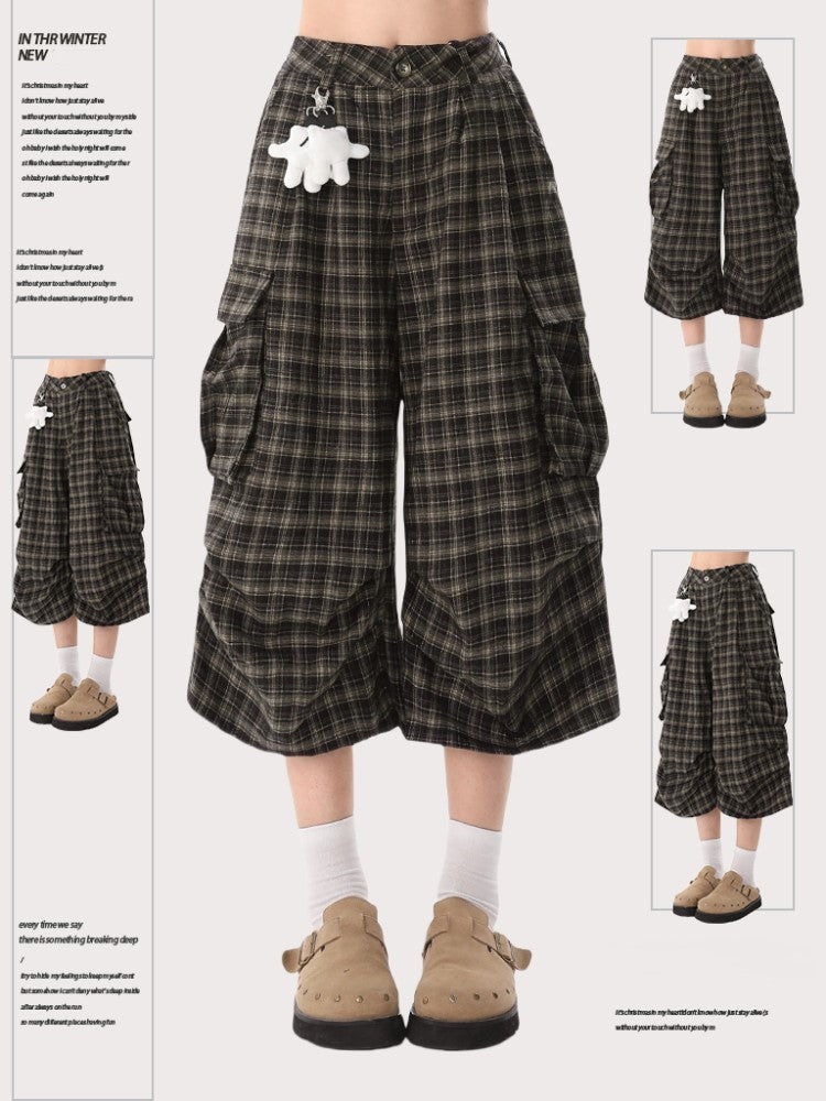 Brown with Hand Puppet Shorts Cargo Plaid Capri Charm