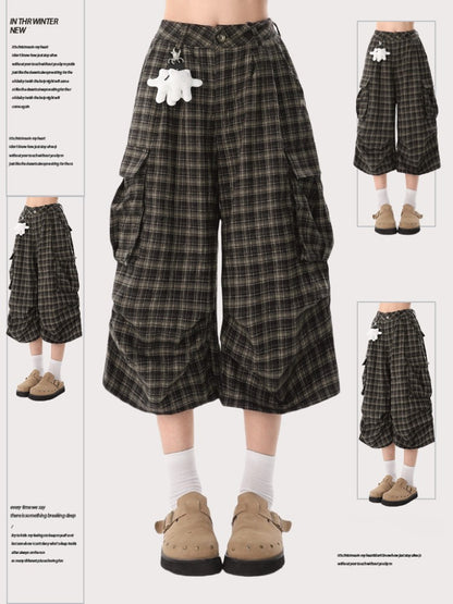 Brown with Hand Puppet Shorts Cargo Plaid Capri Charm