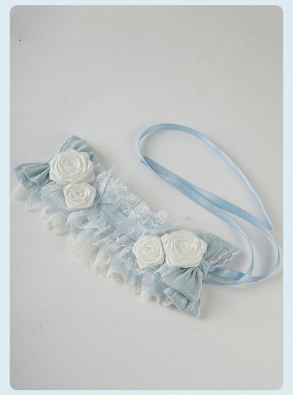 Lolita Haarband mit Spitzenbesatz und Blumenmuster in Blau