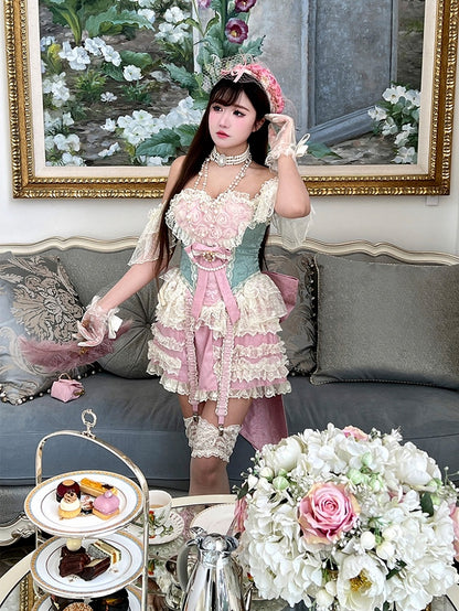 Rokoko Sweetheart Skort + Korsett Top Grünes Outfit Rosa Ausschnitt Rosen