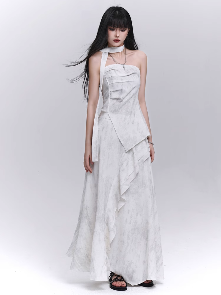 Off-white Side Strapless Top / Elastic Waist Scarf Slit with