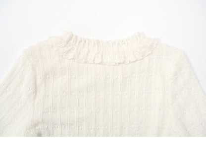 Beiges, langärmliges Oberteil mit Rüschenausschnitt