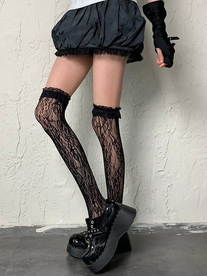 Overknee-Design, schwarze Manschette, gerüschte, ausgehöhlte Mode-Gyaru-Strümpfe