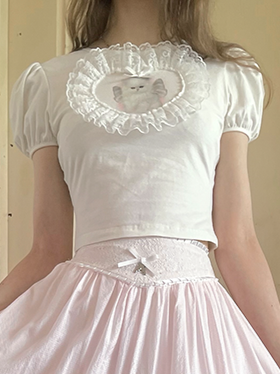 White Cropped Tee with Sweetheart Applique  Cat Print