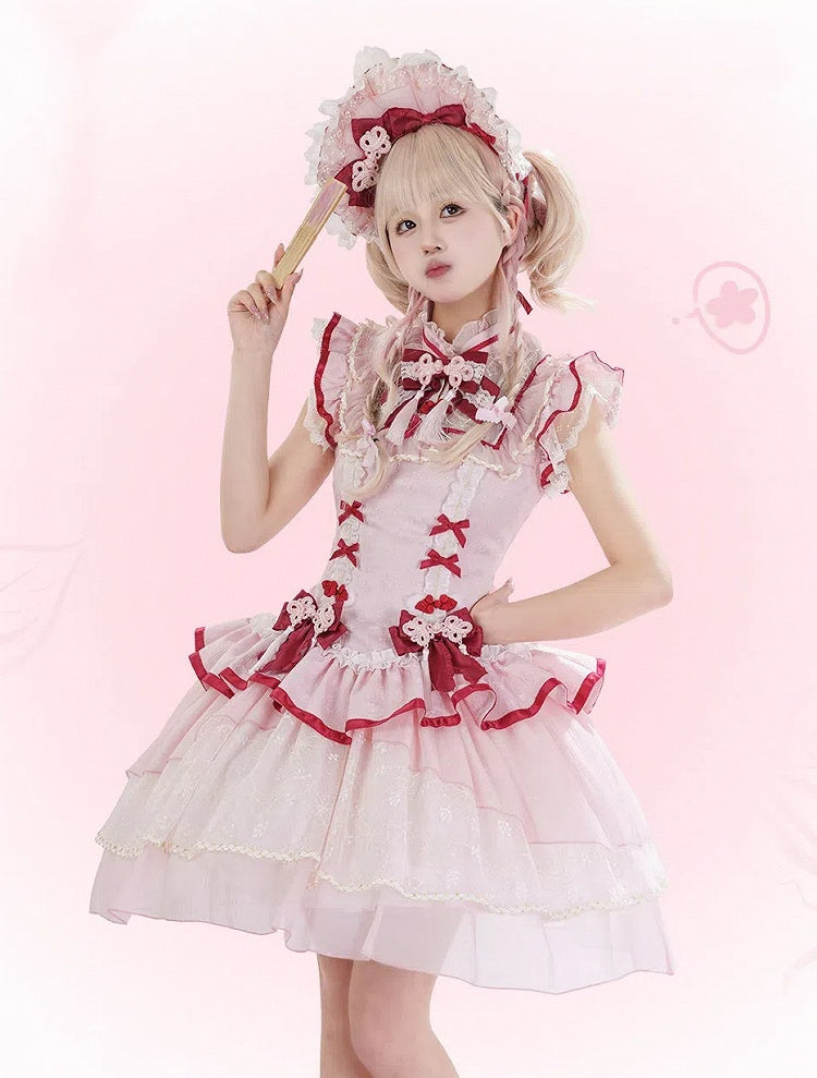 ピンクのボンネット