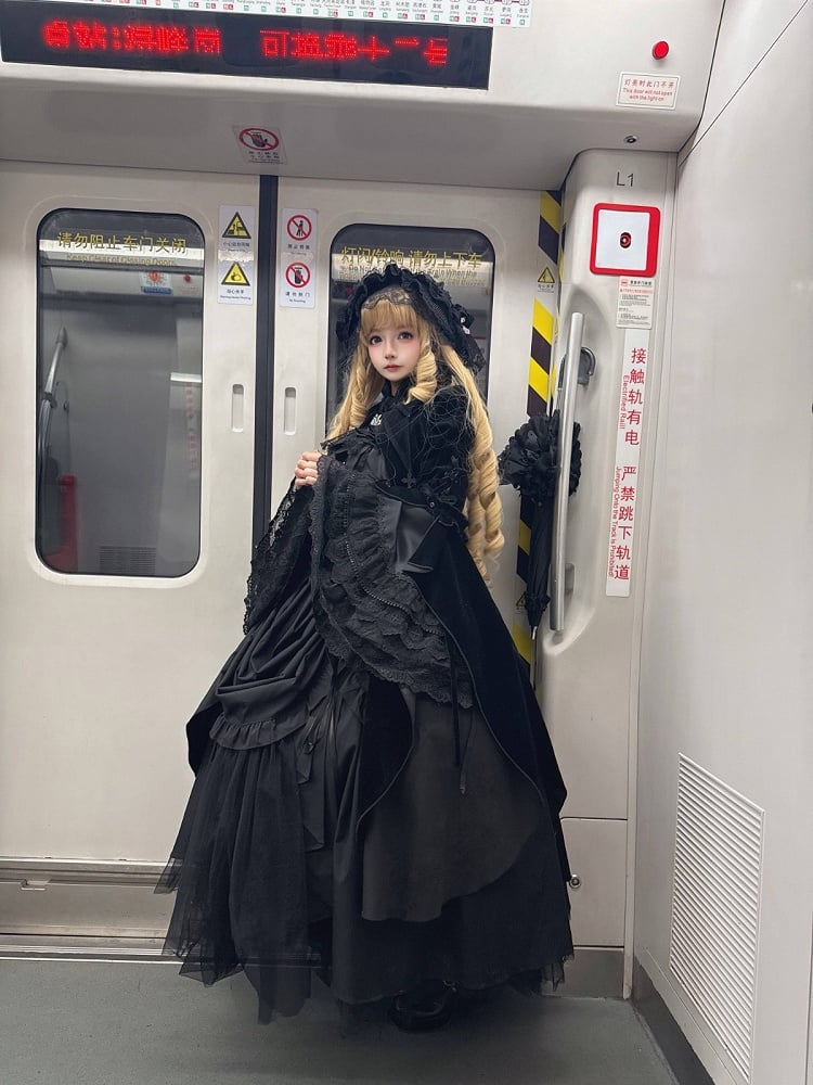 Collar Curved Lolita Sleeves Gothic with and Flounced Coat Black